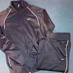 ATHLETIC TRACKSUIT (SET) 😍✨